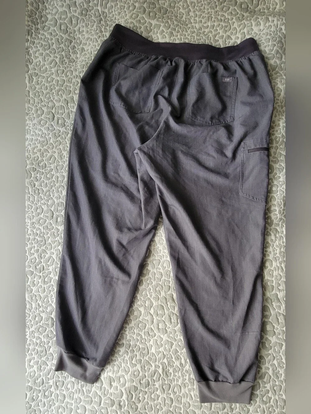 Figs Men's Gray Jogger Sweatpants with Teal Drawstring